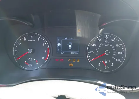 2018 Kia Optima Lx z USA, uszkodzony, nr VIN 5XXGT4L34JG250876